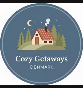 Et logo, certifikat, skilt eller en pris der bliver vist frem på Stay in Graasten - surrounded by royal peace and history + 1 billede