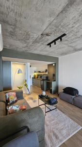 Køkken eller tekøkken på Quartier Retiro Vista al Rio Piso 10