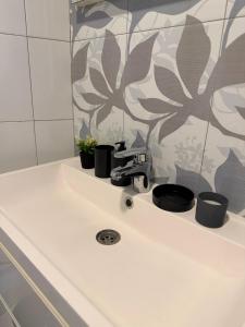 Φωτογραφία από το άλμπουμ του Urban Nest σε Gjakove +6 φωτογραφίες