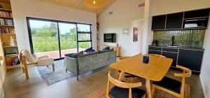 Et tv og/eller underholdning på The Wine Shed