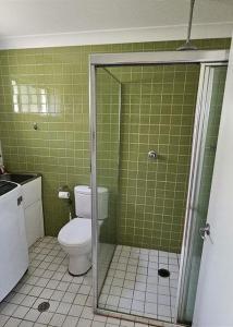 Et badeværelse på Beachcomber - 39 Phillip Drive South West Rocks + 20 billeder