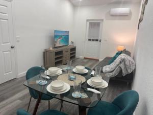 Et opholdsområde på Crystal Riber Retreat B