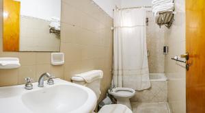 Et badeværelse på Esencia de Montaña + 14 billeder