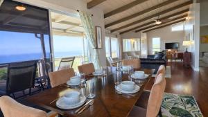 Et opholdsområde på Walua Hale, By The Trail