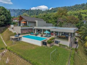 Πισίνα στο ή κοντά στο White Monkey Villa - Private Pool & Jacuzzi