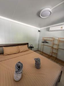 Φωτογραφία από το άλμπουμ του Moon Jungle Bungalows σε Ban Madua Wan