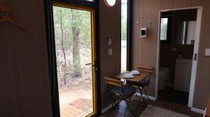 Fotografie z fotogalerie ubytování BushLights Glade by Tiny Away v destinaci Dalby + 8 fotografií