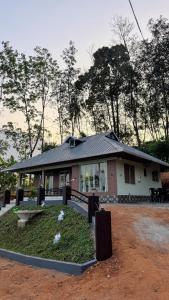 Budova, kde se prázdninový dům nachází