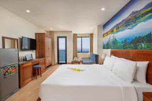 Η κουζίνα ή μικρή κουζίνα στο Cherry Beach Hotel