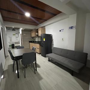 Kuchyň nebo kuchyňský kout v ubytování Alojamiento a 40 minutos del Parque del Café + 8 fotografií