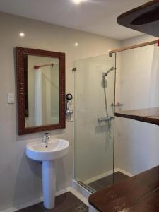 Ένα μπάνιο στο Mango Valley Hotel +187 φωτογραφίες