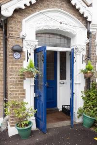 The facade or entrance of Melrose House 
