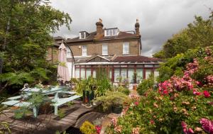 Foto dalla galleria di Melrose House a Londra