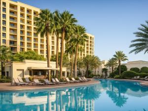 Bazén v ubytování Las Palmeras, a Hilton Grand Vacations Club - STUDIO STD nebo v jeho okolí