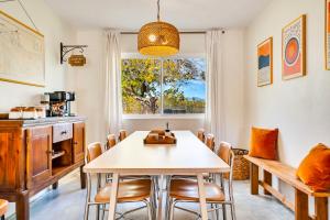 Køkken eller tekøkken på Welcome to Casa Hunuvat