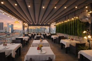 Nhà hàng/khu ăn uống khác tại Anphan Hotel & Spa - Ben Thanh Market