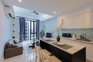 Kuchyň nebo kuchyňský kout v ubytování SS KL Sentral by NomadNest