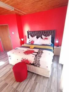 Giường trong phòng chung tại Parow Neo & Ruks Rooms 9