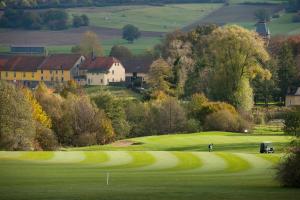 Gallery image of Apartments Golfpark Schlossgut Sickendorf in Lauterbach