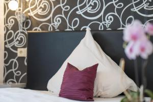 Postel nebo postele na pokoji v ubytování Hotel 'Zum Augarten'