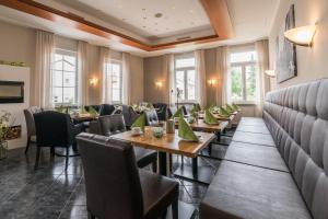 Posezení v ubytování Hotel 'Zum Augarten'
