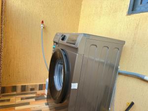 Fotografie z fotogalerie ubytování val and vel Luxury Home 2 Bugolobi v destinaci Kampala