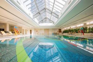 Hồ bơi trong/gần Shangri-La Suzhou