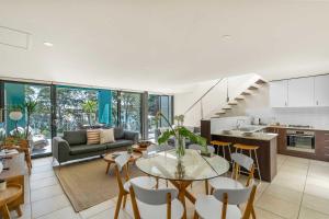 Nhà bếp/bếp nhỏ tại Bay Breeze - 3BR apt in the heart of Huskisson +34 ảnh