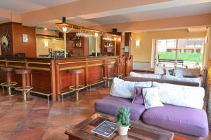 Et opholdsområde på Hotel Bojur & Bojurland Apartment Complex