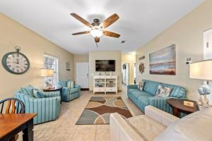 Et tv og/eller underholdning på Orange Beach Villas - Casa Bella