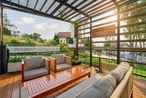 Balkón nebo terasa v ubytování The Elegant Dalat