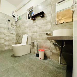 Et badeværelse på Reefline villa + 14 billeder