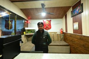 Gæster der bor på Hotel Happy Forest Inn