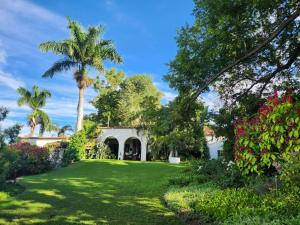 Zahrada ubytování The Bardolino Artists Retreat