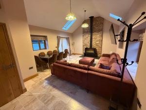 Khu vực ghế ngồi tại Nantsidyll Farm Spa & Holiday Lodges