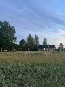 Φυσικό τοπίο κοντά σε αυτή η παραθεριστική κατοικία