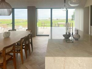Φωτογραφία από το άλμπουμ του Unique Holiday Home Directly On The Beach σε Middelfart