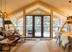 Posezení v ubytování Naturchalets Turracher Höhe by ALPS RESORTS