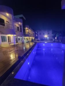 Swimmingpoolen hos eller tæt på Sea Land Mandarmani