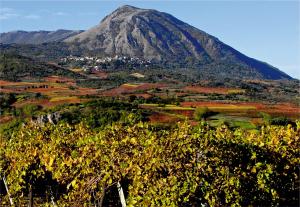 Nespecifikovaný výhled na hory nebo výhled na hory při pohledu z bed and breakfast