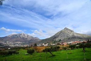 Nespecifikovaný výhled na hory nebo výhled na hory při pohledu z bed and breakfast