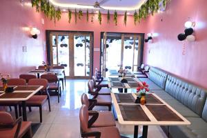 Gallery image of Hotel Kesar Mahal Deshnok in Deshnoke
