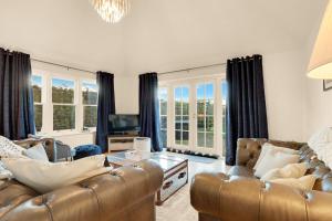 Khu vực ghế ngồi tại Old Farm- North East Escapes