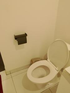 Et badeværelse på W home stay tulamben