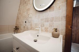 Phòng tắm tại Chalet De Paul +14 ảnh