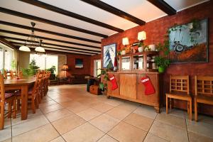 En restaurant eller et andet spisested på Wild House Szczyrk