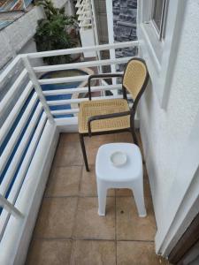 En balkon eller terrasse på Cosy 2 bedroom in Paramount by Kandi