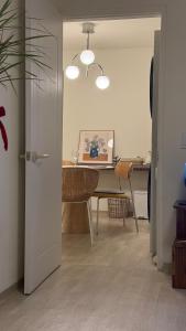 TV a/nebo společenská místnost v ubytování 스테이 포제트