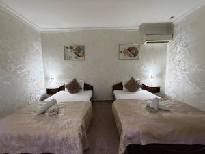 Foto dalla galleria di Nur M Hotel a Yakkasaray