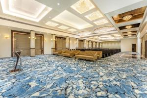 Posezení v ubytování Treebo Premium Nagpur Automotive Square